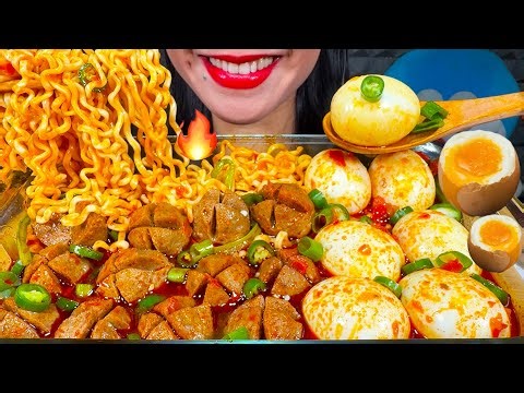 EATING SPICY MEATBALL NOODLES *SEBLAK MIE PEDAS* ASMR Eating Sounds