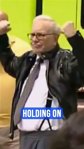 How Warren Buffett Built His Fortune #financialfreedom #personalfinance #finhabits