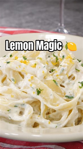 The Creamiest Pasta with ZERO Cream