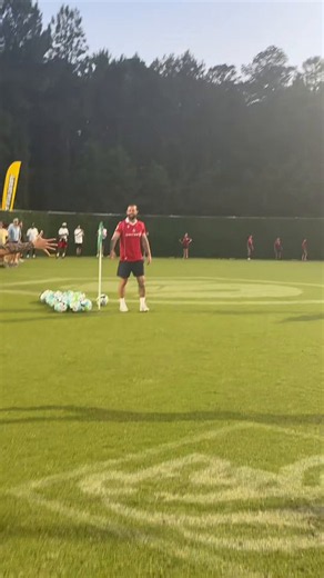 ROSIE HUGHES WINS THE HOME RUN DERBY 🤩🔴⚪️ #WxmAFC