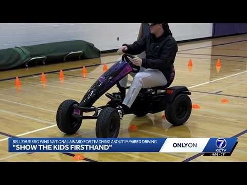 'Changes their perspective': Bellevue school resource officer wins award for teaching about impai...