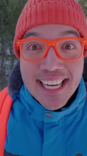 Making a Snowman ⛄ | Blippi | Moonbug Kids - Learning Song Loops