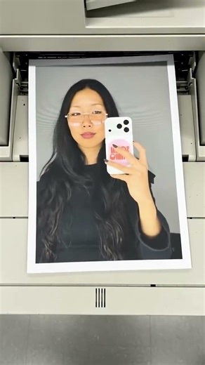 Printer video effect using Canva's AI Video templates