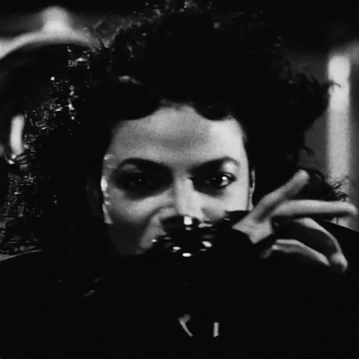 Michael Jackson: Divine vocals! 💎#SmoothCriminal#MichaelJackson#PopMusic#CinematicSoundtrack