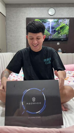 Unboxing RED MAGIC 11 PRO 16/512GB