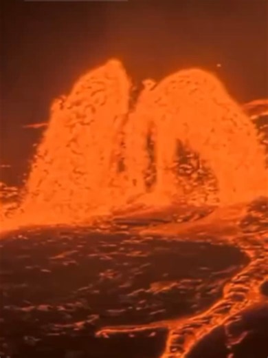🌋 ICYMI KILAUEA ERUPTS: Episode 55 of the Kilauea volcanic eruption did not disappoint. Kilauea's last eruption was nearly two months ago, the longest pause between episodes since the volcano started erupting in late 2024. #FoxWeather #Weather #Volcano #Eruption #Kilauea