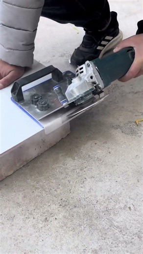 :Angle grinder chamfering process for smooth and precise edges #tools #grinder #metalworking