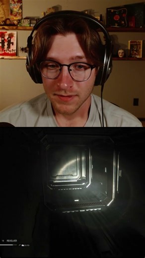 I'm NOT Moving! 😂 #fyp #gaming #funny #rage #reaction #alien #alienisolation