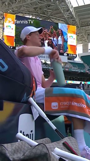 Sinner Breaks Character 😂