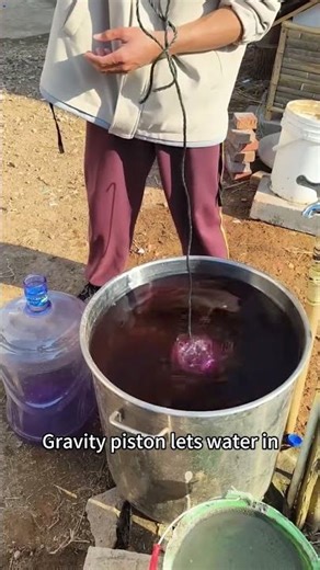 Useful Outdoor Water Tool Made from a Recycled Bottle♻️💧