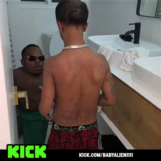 Baby Alien & No Neck Jay get into a HUGE Argument and almost FOUGHT over a girl on stream...😬😳