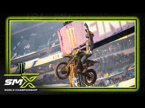 Ken Roczen battles mud to take 450 points lead from Hunter Lawrence in Philly | Motorsports on NBC