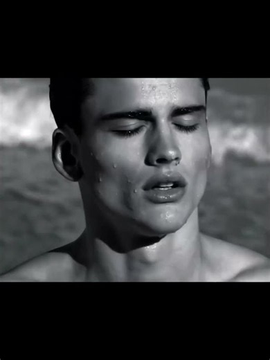 When Giorgio Armani Enters the Perfume War 🗿🔥