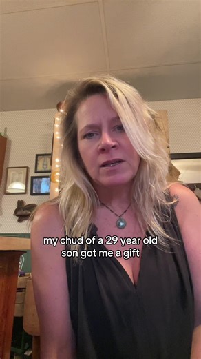 Kate is CRAY CRAY! (@kateiscray)’s video of Roblox