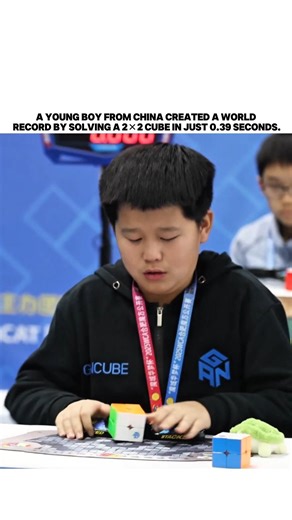 A Boy From China Made History.🎖️ #Speedcubing #RubiksCube #WorldRecord #Cubing #FastestSolve #2x2