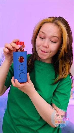 Make a Colorful Traffic Signal at Home: Playtime Starts Now 🚦✨ #SmartCreators #JoyfulActivities