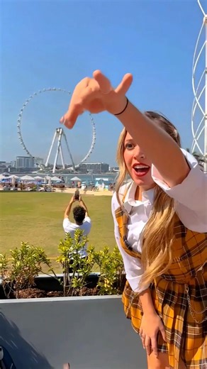 How? Tutorial? Inspired #shorts #vfx #visualeffects #cgi #3d #visualeffects #funny #youtubeshorts