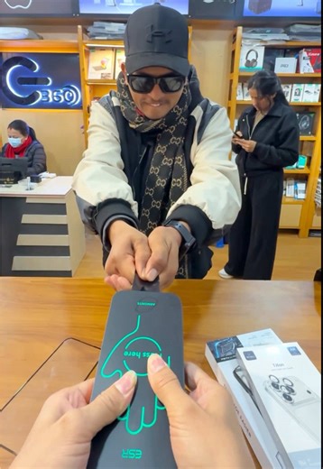 New Year Sale on iPhone Accessories by Harry Karki