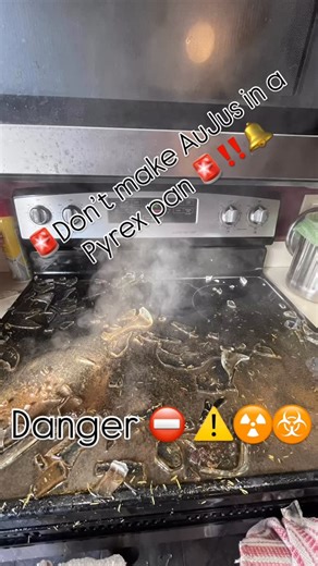 #kitchenfail AuJus in a #pyrex pan messy messy #kitchenfails #explosion UPDATE IT MAY NOT HAVE BEEN PYREX BRAND. BEWARE OF IMPOSTERS. | Michael Day