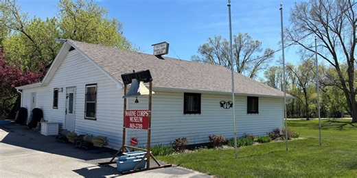 Laundromat-turned-museum showcases Marine Corps history in De Pere