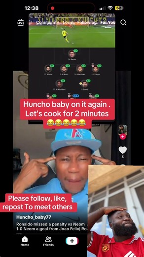 Why Huncho baby like to the set up Cristiano Ronaldo for drags . When this guy wan get sense . Anyways you say you no get sense so it’s normal . Doing all this because of Lionel Messi . Ronaldo dropped a stinker #cristianoronaldo #lionelmessi #footballtiktok #fcbarcelona #footballtiktok @YAKDAV @MECCI @KVNG BUEZE @Hans bobo @Football Heritage Fanatics @KOMBO @Stardezzyofficial