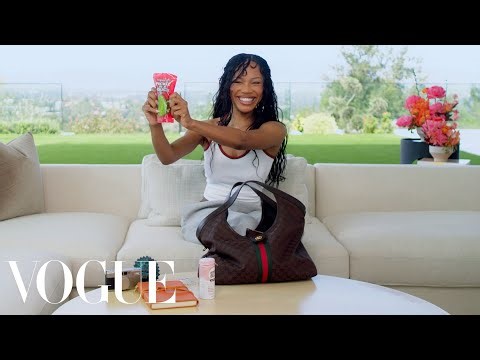 Inside Quenlin Blackwell’s Gucci Bag | In the Bag | Vogue