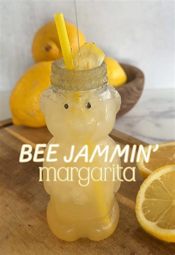Bee Jammin’ Margarita Cocktail Recipe