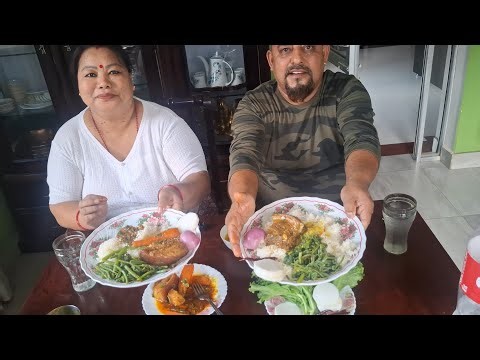 Spicy pork curry ,salad mukbang.