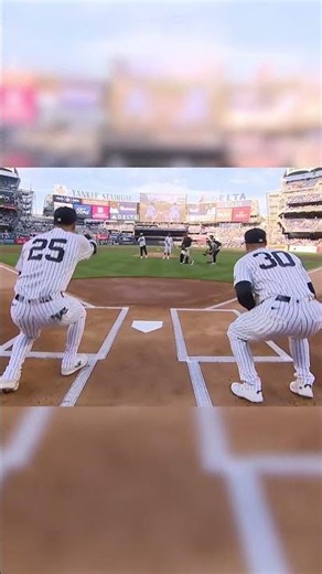 Jalen Brunson and Josh Hart toss out first pitches at Yankee Stadium! 🤩