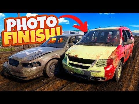 We Raced the NEW Minivan on a Mud Track… It Was Pure Chaos (Wreckfest 2)