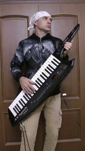 ECLIPSE - UNITED cover on KEYTAR. Guitar solo