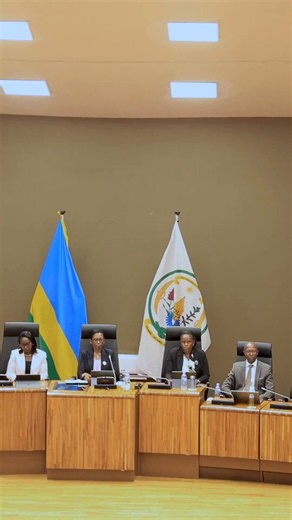 Prime Minister Nsengiyumva presented the Government of Rwanda’s activities to Parliament.--------------------Minisitiri w’Intebe Nsengiyumva yagejeje ku Nteko Ishinga Amategeko, ibikorwa bya Guverinoma.