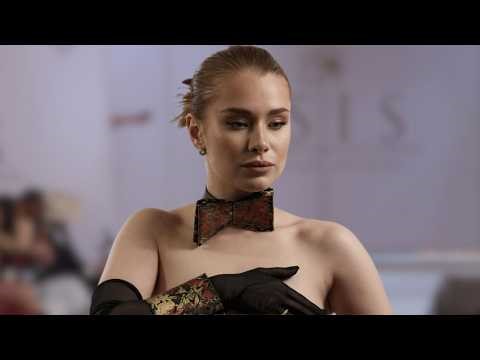 ISIS Fashion Awards 2026 – Extreme Gold Accessory Runway Looks | ISIS Fashion Show 2026