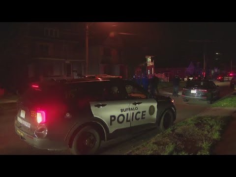 Buffalo police respond to scene on Deerfield Avenue