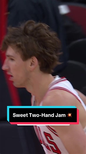 Matas Buzelis Delivers Incredible Two-Hand Jam