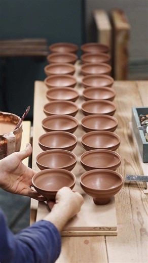 Transforming Pottery: Crafting Unique Bowls