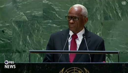 🚨 NEWS ALERT: Haiti’s leader drinks directly from water pitcher at UN podiumHaiti’s transitional council president drank straight from a large water pitcher while speaking at the United Nations. https://t.co/JRQVuh4YN5