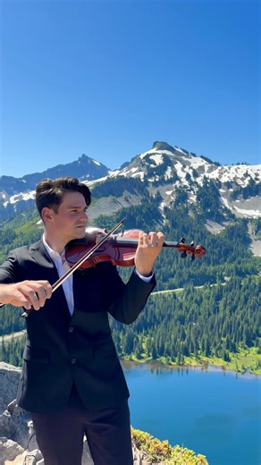 Titanic on Violin in the Mountains 😍🏔️ | My Heart Will Go On