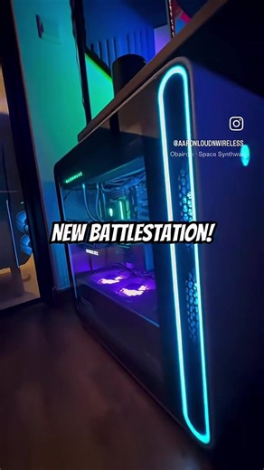 My new battlestation for video editing and gaming 😳 (#alienware Area 51)