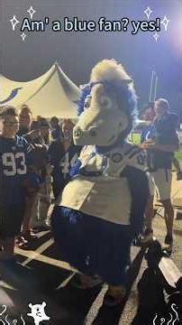 Am' a blue fan? yes! The blue mascot is crazy💙