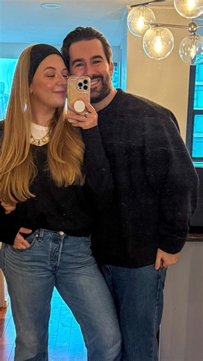 Sean & Lacey on Instagram: "HAPPY TUESDAY ☁️ spend the morning with us ☺️ #morningworkout #morningroutines #couples #routine #productivity"