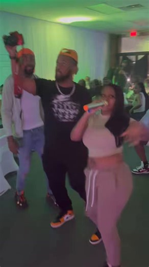 RT @ax_sipN: 🚨 ATLANTA…Anatomy X Exotic Karaoke Sip N Paint 🔥 @ax_sipN 📍 MAY 8TH⏰ 9PM🍾 BYOB Get Your Tickets🔥 @Flyboy_Dollaz28🔥…