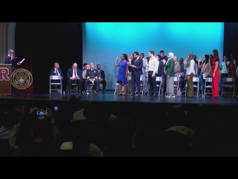 'I feel like home': Naturalization ceremony celebrates 26 new US citizens at Rossford High School