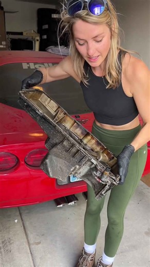 A closer look at dirty car component cleaning