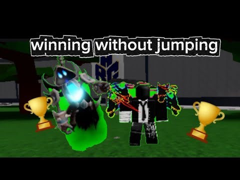 Today I tried to win in Murder Mystery 2… but with one rule: NO JUMPING AT ALL! 😳