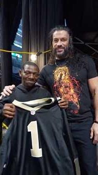 WWE Star Roman Reigns receives custom Saints jersey from Jarrius Robertson #saints #nfl