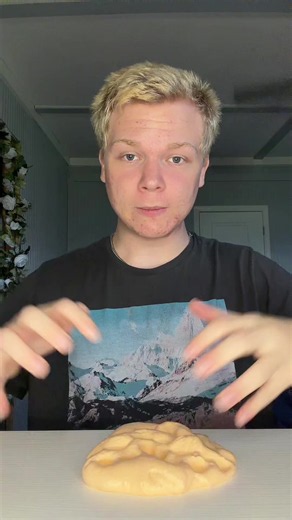 preston (@prestont33)’s video of preston story time