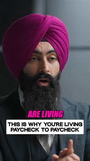 Most people live paycheck to paycheck?! 🤯 #money #podcast #finance | Steven Bartlett