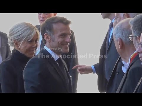 Macron arrives at the Vatican to meet Pope Leo for the first time after the pontifical election