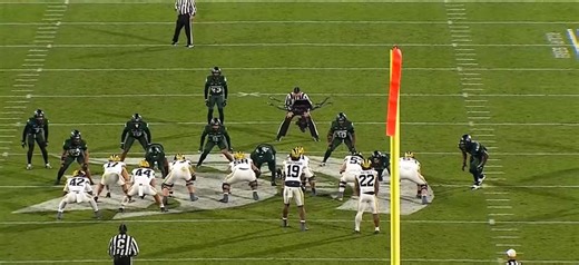 #Vikings landed an outstanding, NFL-ready blocking fullback in Max Bredeson.Brother of NFL starting OG Bed Bredeson, Max was a 3-year starter at FB and posted an 85.2 PFF run blocking grade in 2025.Hit 19+ MPH on the GPS in college and has the speed to threaten as a pass catcher.NFL teams were wowed by his mental makeup and football IQ at the position. Never a doubt he’d be a FB draft pick. Fullbacks Matter!#ShrineBowlWhosNext